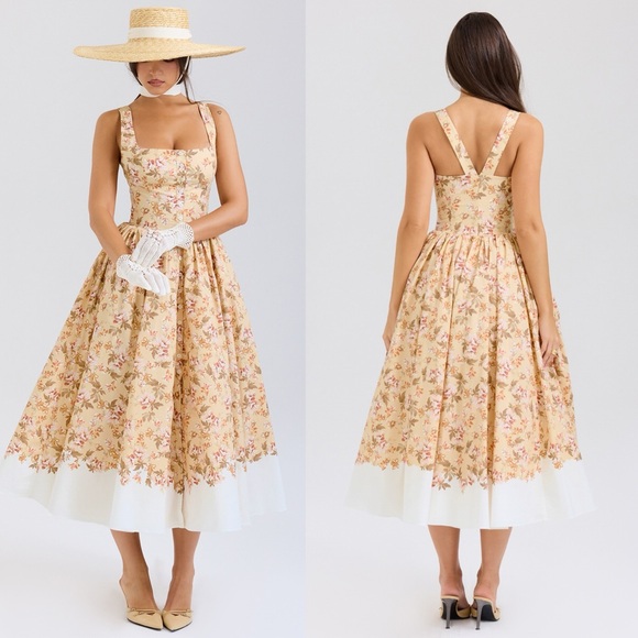 House of CB 'Alba' Honeyflower Priint Gathered Cotton Midi Dress NWOT - Picture 3 of 17